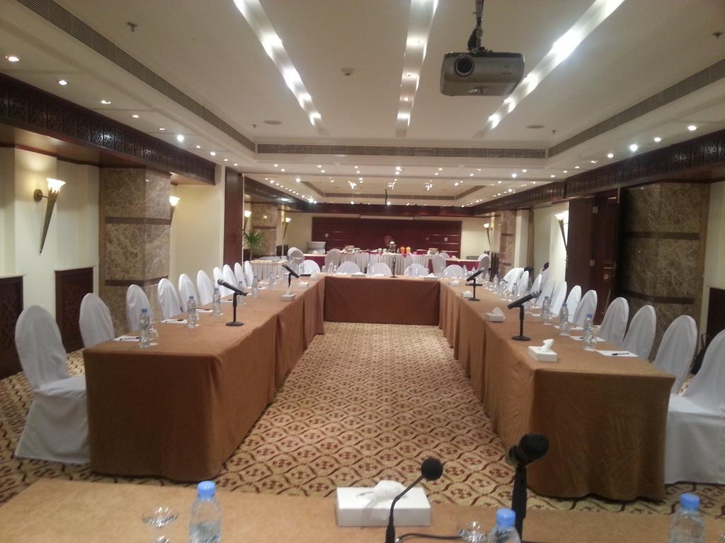 Gloria Hotel Doha Exterior photo